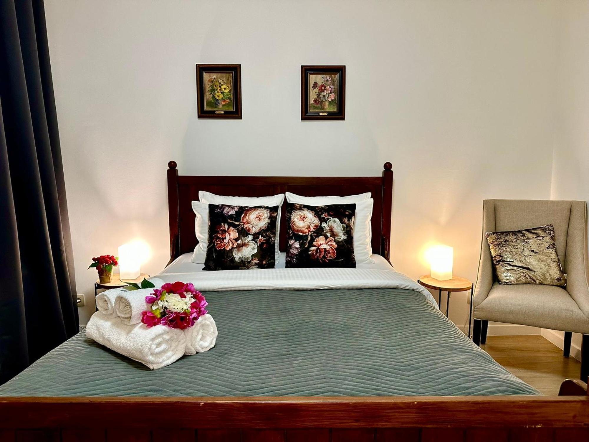 Luxury Suites Centrum By Rikas Hotels Anvers Dış mekan fotoğraf
