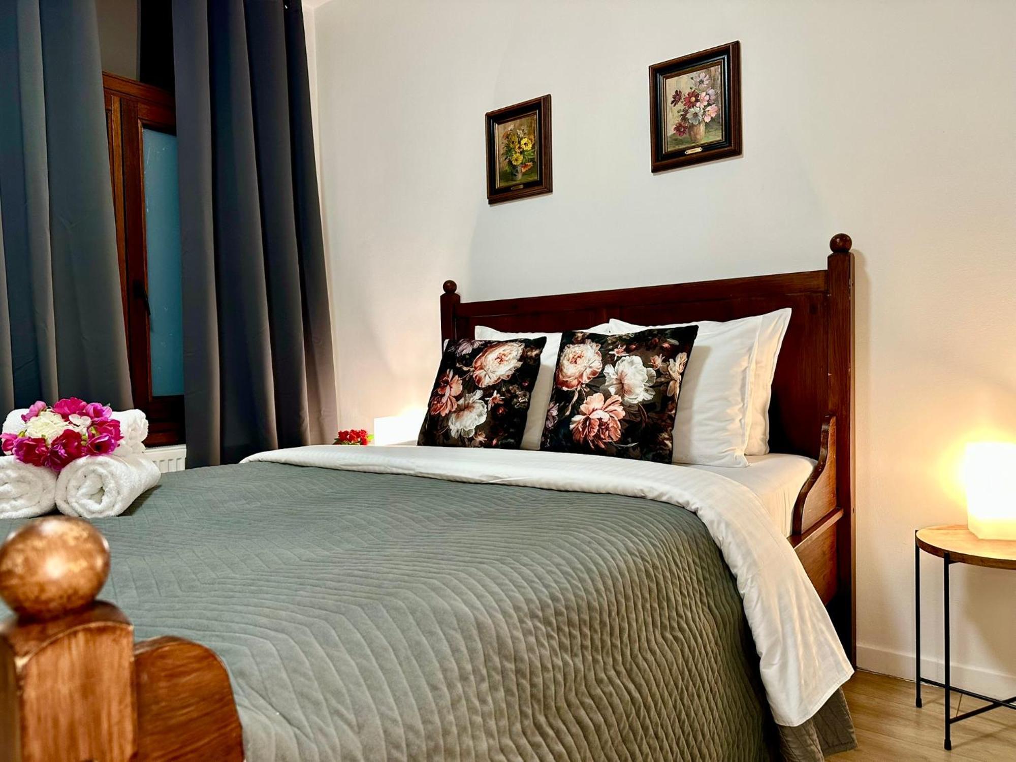 Luxury Suites Centrum By Rikas Hotels Anvers Dış mekan fotoğraf